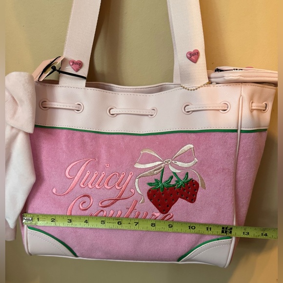 Juicy Couture Pink and Blush Tote with Heart Charm - Picture 4 of 8